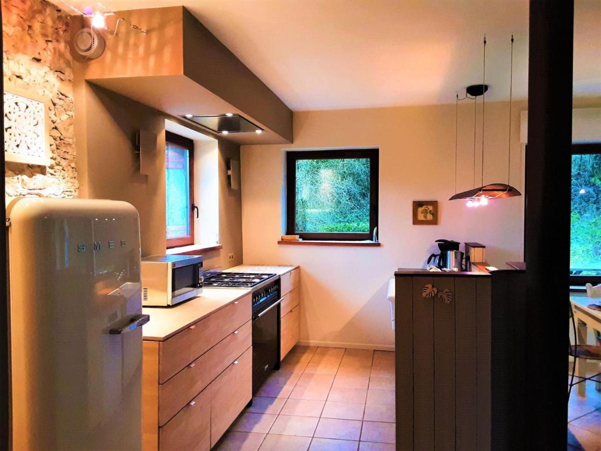 Quaint Holiday Home In Robechies Amid Meadows 希迈 外观 照片